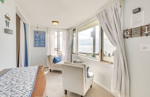 Milford Apartment | Beachfront, Dog-Friendly Milford Getaway w/Yard!