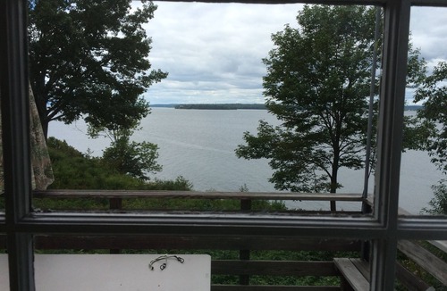 Penobscot House | Beachfront Family Retreat Or Just Some Peace and Quiet