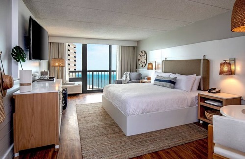 North Ocean City Hotel | Beachfront Getaway | Couple Room with Balcony Ideal for Morning Coffee