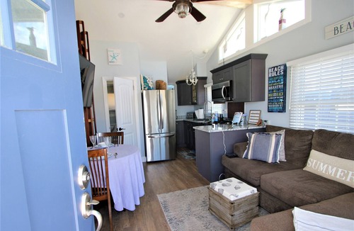 East Sandwich Cottage | Beachland G - Updated cottage- steps to East Sandwich beach w/central A/C