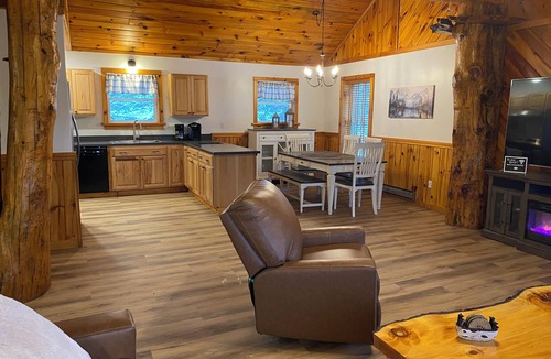 Harpersfield House | Bear Lodge! All the comforts of home with a cabin getaway feel. Sleeps 7