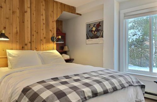 Killington Apartment | Bearitime Lodge Pool, Gym, Hot Tub, Close to Resort