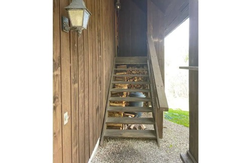 Rochester Cottage | Bear’s Den Green Mountain Retreat