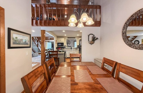 North Conway Villa | Beary Happy Place | Modern & Close to Downtown