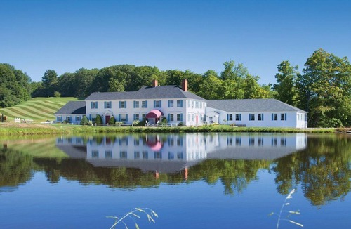 Francestown Apartment | Beautiful 1 bedroom unit at resort, sleeps 4
