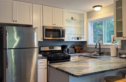 Newbury House | Beautiful 2 bedroom house in Newbury!