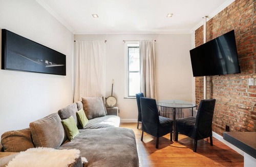 SoHo Apartment | Beautiful 4 Bedroom in Lower East Side