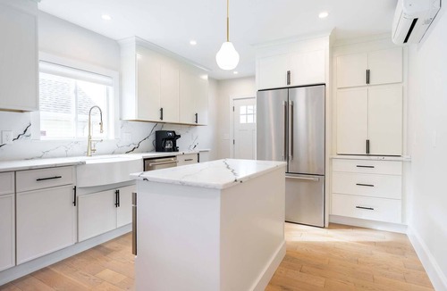 West Somerville Apartment | Beautiful and Spacious 4BD Condo in Somerville