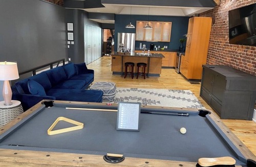 Corning Apartment | Beautiful apartment, located directly on Market street