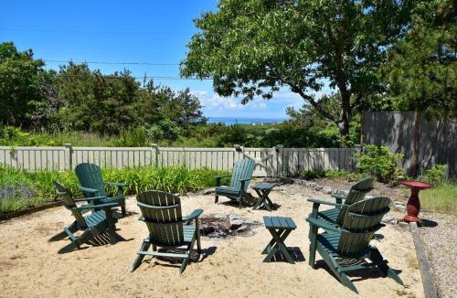 North Truro House | Beautiful backyard pool deeded beach rights