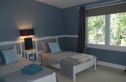 Burlington House | Beautiful Burlington Private Oasis