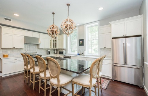 Saratoga Springs House | Beautiful carriage house-perfect for entertaining, 5 minutes to track & downtown