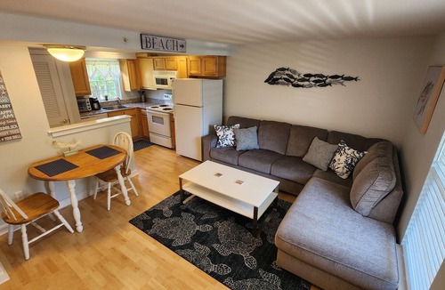 Kennebunkport Resort | Beautiful Condo Minutes to the Beach!