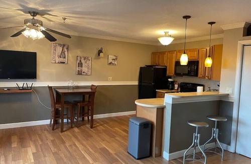 Gilford Condo | Beautiful Condo, Restaurant, Close to Everything!