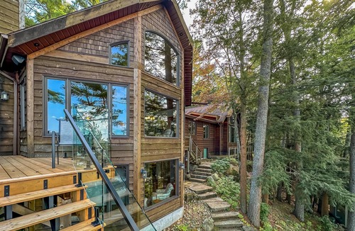 Muskoka Lakes Cottage | Beautiful Cottage & Bunkie w/Unbeatable Boathouse Deck! South Rosseau! Sunsets!