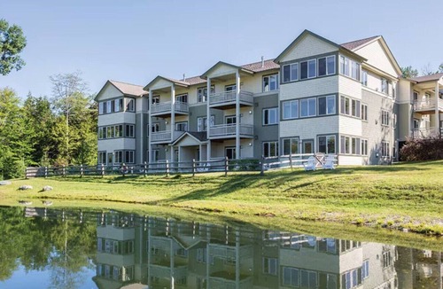 Jeffersonville Condo | Beautiful hotel in Vermont Smugglers Notch 2BD near Disc Golf Center