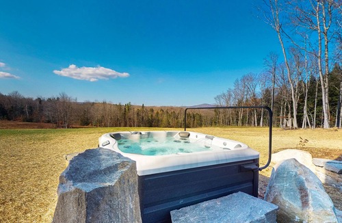 South Londonderry House | Beautiful house w/mountain views, hot tub, fireplace, air hockey, bbq, a/c