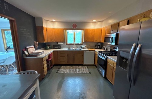 Town of Copake House | Beautiful Hudson Valley Country Lake House