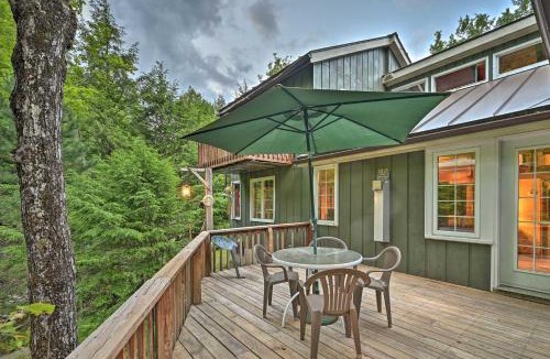 Jay House | Beautiful Jay Peak Home Near Creek & Waterfalls!