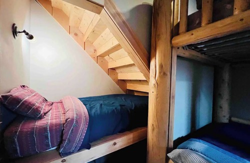 Stowe Hollow Cabin | Beautiful Lodge Cabin-Immaculate views - Family friendly-Close to Stowe Village