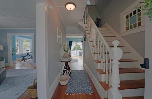 Old Orchard Beach House | Beautiful Modern Beach House!