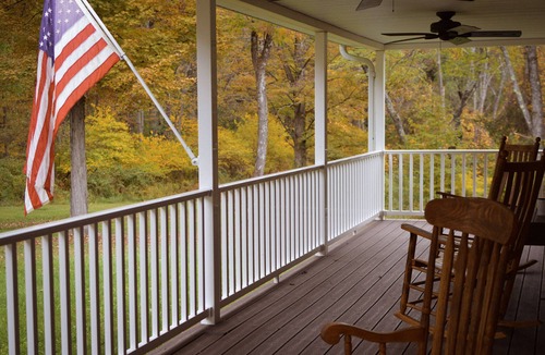Hollowville House | Beautiful New Contemporary Nestled On 24 Private Acres