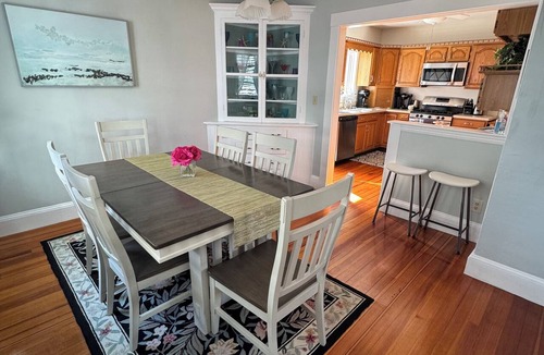 Hampton House | Beautiful Ocean Views, Walk to Beach, & Dog Friendly!