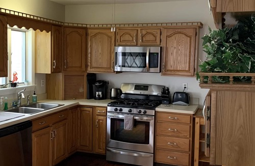 Hampton House | Beautiful Ocean Views, Walk to Beach, & Dog Friendly!