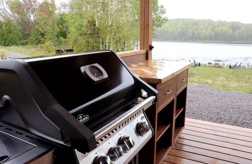 Hastings Cabin | Beautiful, Off-Grid, Water Front Cabin Nestled in Nature in Hastings, Ontario