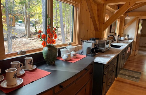 Mount Vernon House | Beautiful post & beam, 6 bedroom on a semi-private smaller pond.