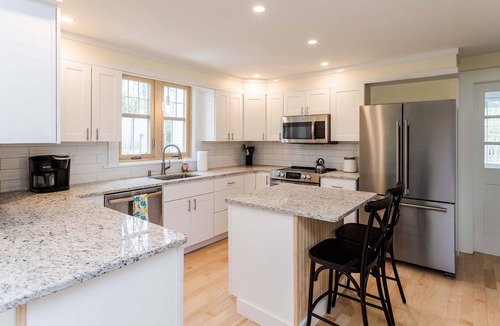 York Harbor House | Beautiful property in York - Newly remodeled!!