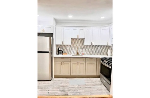 Baychester Apartment | Beautiful renovated apartment