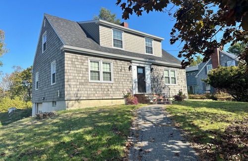 Orono House | Beautiful Renovated Home Walk to University of Maine in Orono