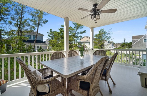Beach Haven Terrace House | Beautiful Shore Getaway! Walk To Beach And Restaurants In Minutes!
