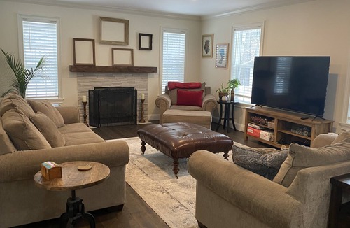Gansevoort House | Beautiful Saratoga Colonial/SPAC/Racetrack/Lake George - Wilton location