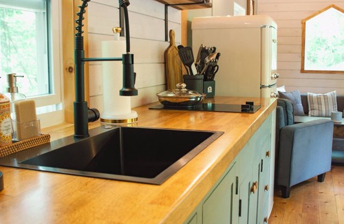 Mattawana House | Beautiful Secluded Tiny Home nestled in Huntingdon,Pa. Perfect couples getaway