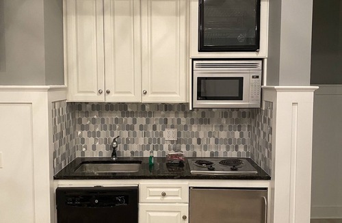 Greenport West Condo | Beautiful Soundfront condominium