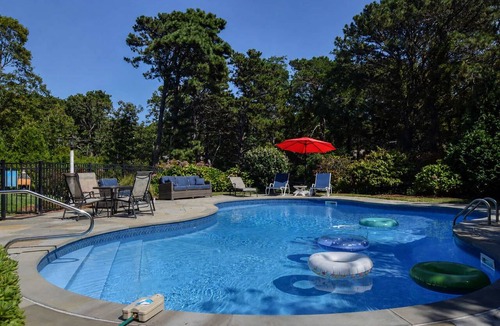 Eastham House | Beautiful Spacious Family Retreat w/Pool!