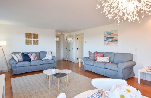 Wellfleet House | Beautiful Water Views Dogs Welcome