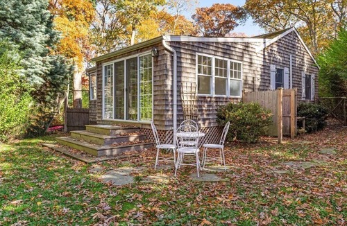 Noyack House | Beautifully Designed Sag Harbor Cottage Steps to Noyack Bay, Perfect for.