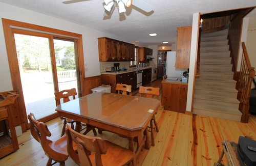 South Chatham House | Beautifully Maintained 3BR Colonial Close to Forest Beach (1577)
