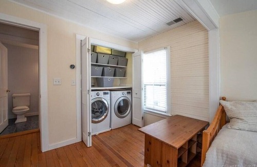 Madison Center House | Beautifully renovated beach cottage.