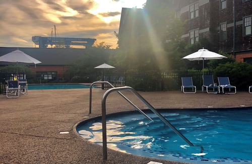 The Point Resort | Beautifully renovated resort in the Downtown area of Newport
