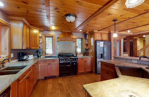Moultonborough House | Beautifully Updated Winnipesaukee Lakefront Home Accommodates 12