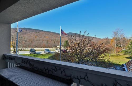 Killington House | Behnke Family Retreat, Mountain View 1BR-1BA Condo at Mountain Green Resort, Ski Shuttle