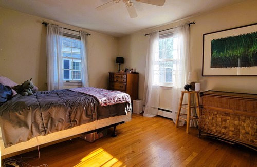 Bellevue Avenue Historic District Condo | ~ Bellevue adjacent condo near Cliff Walk & Downtown ~