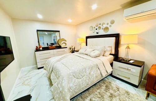 Floral Park House | Belmont Luxe Escape