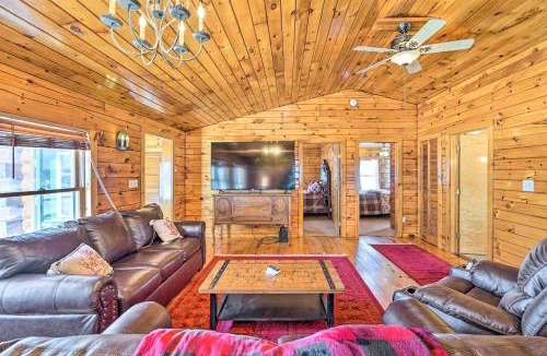 Bemus Point House | Bemus Point Retreat ~ 3 Mi to Chautauqua Lake