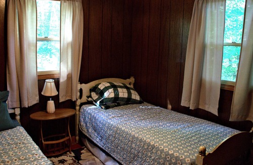 Lochmere Cottage | Berry Family Cottages - Red