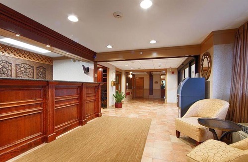 Sharon Hotel | Best Western Plus The Inn at Sharon/Foxboro